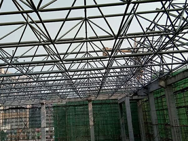 通州螺栓球网架工程报价